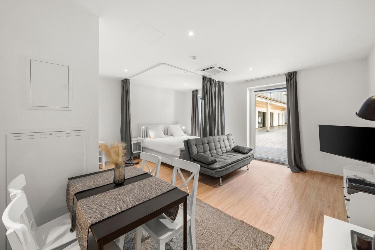 Vibestudio 404 - Central - Ac - Near Parking *